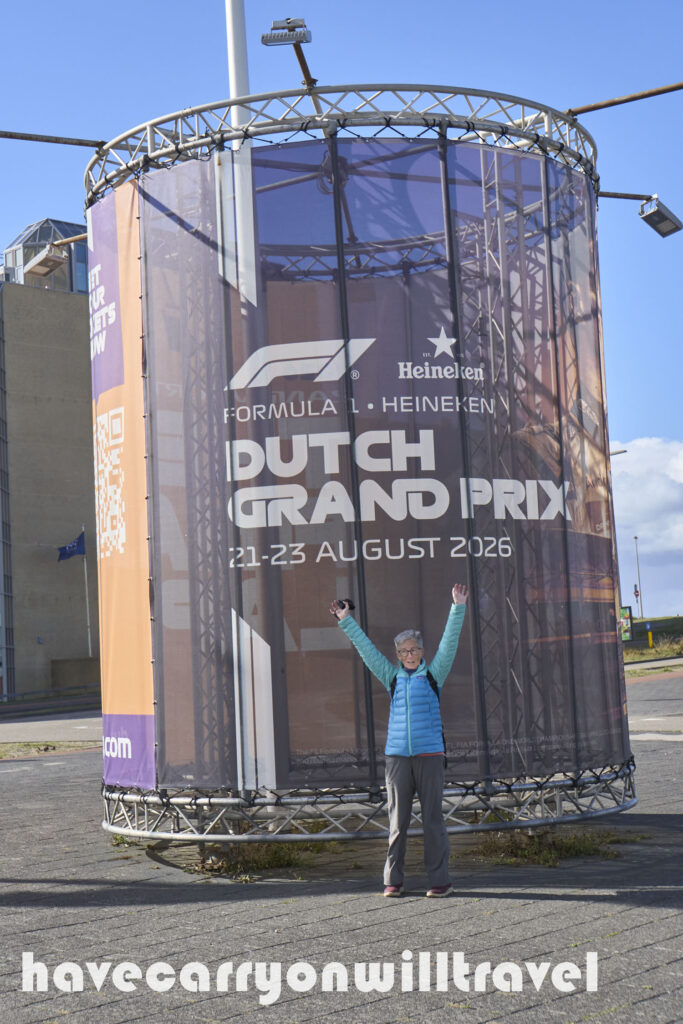 F1 banner
