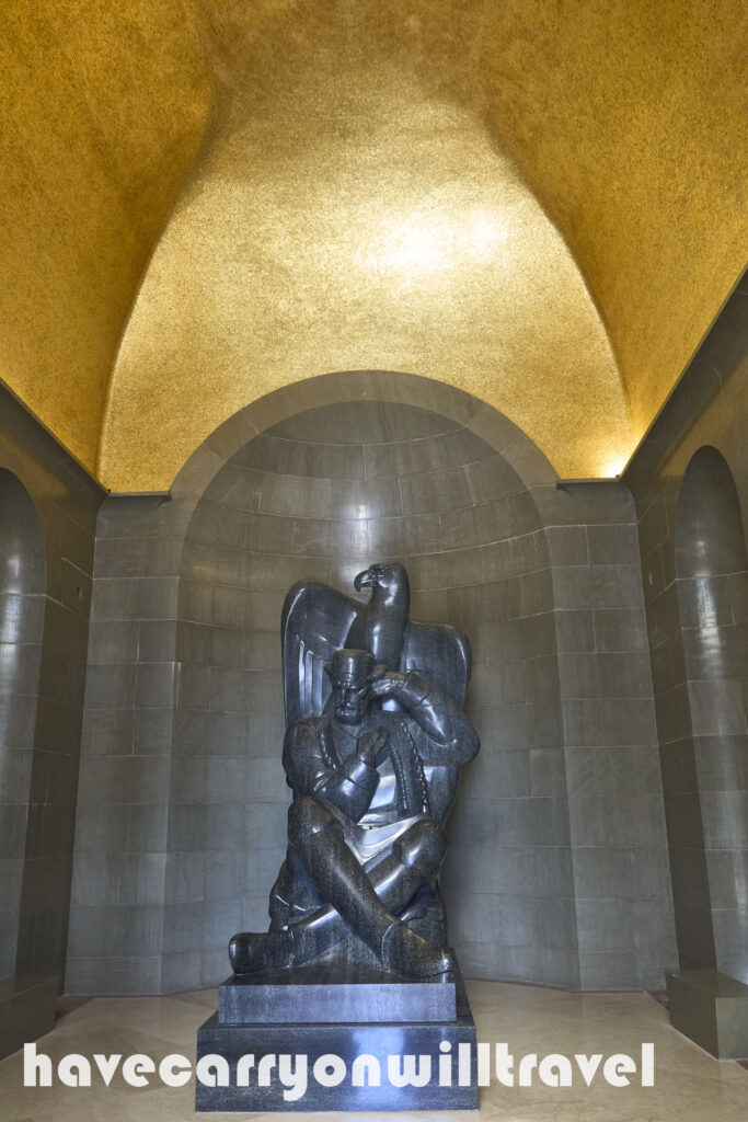 Petar II Onyx Statue